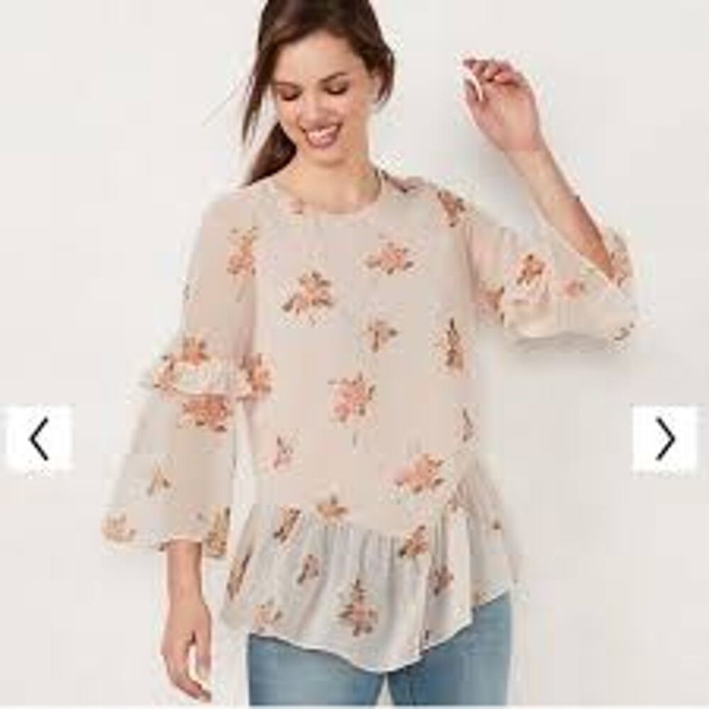LC Lauren Conrad Peach Rose Floral Ruffle Tiered Top Size M